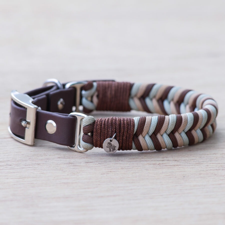 Paracord Collar